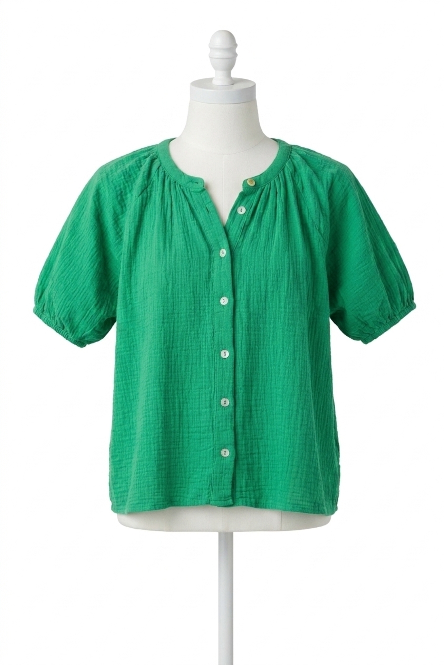 NEW ELAN gauze short sleeve top in green
